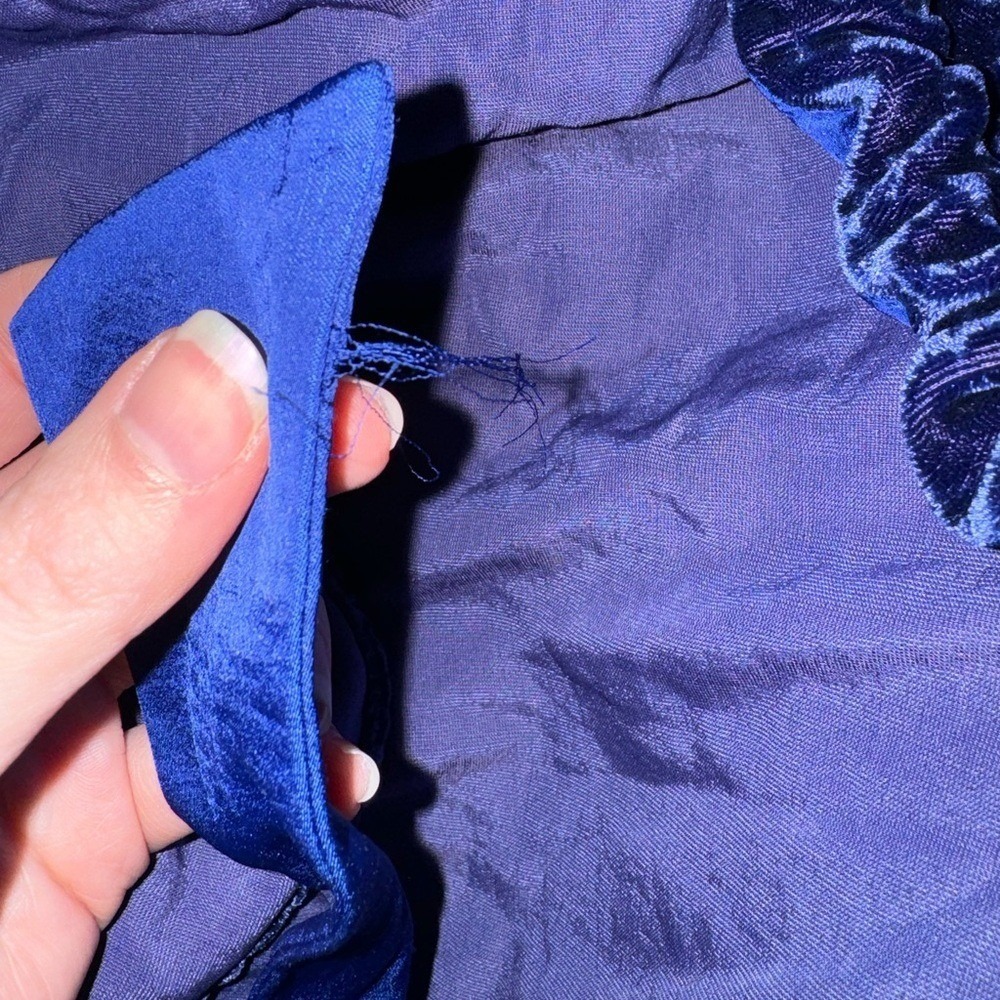 Free People Gimme some lovin Blue Crushed Velvet Women's Top - Picture 8 of 8
